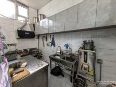 C13123米东区揽胜东街经营中烧烤店转让