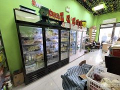 C13124新市区名门之都小区大门口经营中水果超市生鲜店转让