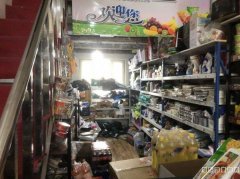 C13130店面转让 呼图壁县昌华路锦绣名居小区门口商店转让