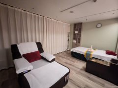 C13133华润万家临街2楼养生会所低价转让