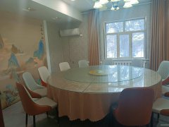 C13160位于昌吉市红星西路临街餐饮店低价急转