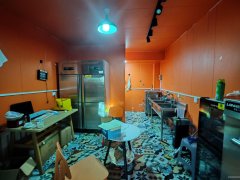 C13169江苏东路新体巷40平小吃店转让