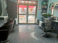 C13178位于昌吉市城建新村附近经营中美发店转让