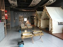 C13180位于阜康市网红街附近酒馆转让