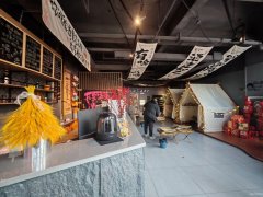 阜康公园6号西区170平酒吧转让