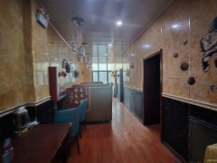 C13186米东区柏杨河燕新国际美食街180平餐厅转让