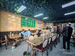 C13186米东区柏杨河燕新国际美食街180平餐厅转让