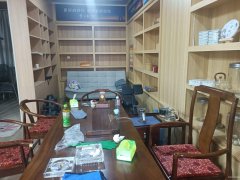 C13187位于昌吉市长宁南路华尔兹附近临街商铺转让