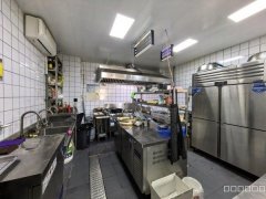 C13192艺术学校商圈好位置店铺转让