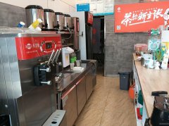 C13199位于呼图壁县熙景国际小区附近经营中饮品店转让