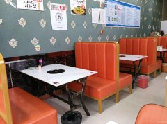 C13204位于五家渠君豪绿园东门临街快餐店转让