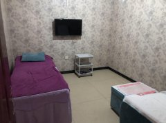 C13207店面转让  呼图壁县园临路迎宾馆对面足浴店