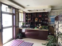 C13207店面转让  呼图壁县园临路迎宾馆对面足浴店