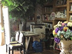 C13208商铺出租  呼图壁县皇城一号面向步行街