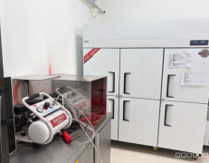 C13211位于五家渠高级中学附近蛋糕甜品店转让