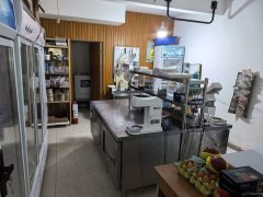 C13218新兴街正兴苑小区60平蛋糕店转让