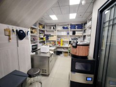 C13220宝能城维也纳酒店对面160平餐厅转让