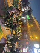 C13229位于五家渠市军垦新都南门附近餐饮店转让