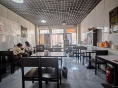 C13235荣和城2期40平餐厅转让