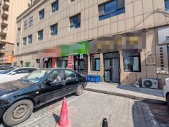 C13235荣和城2期40平餐厅转让