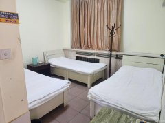 C13237阜康迎宾路十字路口400平宾馆转让