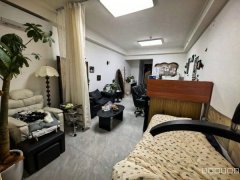 C13242小西沟繁华商圈经营中美甲美睫店转让