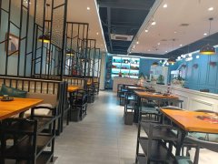 C13245位于昌吉市健康东路海棠天街附近餐饮店转让