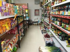 C13246位于奇台县天山北路临街商超转让