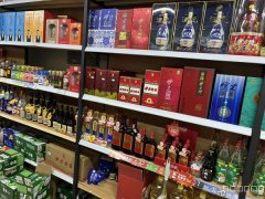 C13249米东区香缇苑东大门口临街佰乐汇超市转让