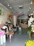 C13253位于阜康市商贸大厦附近花店转让