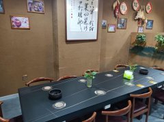 C13258位于昌吉市塔城东路美达花苑附近临街商铺出租