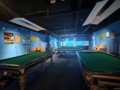 C13265阜康市电力公司对面350平餐厅+台球转让