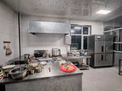 C13266阜康阜港绿苑106平餐厅转让