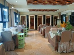 C13278位于五家渠市光明路附近餐饮店转让