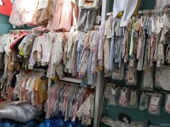 C13279位于乌市绿地城门口第一家母婴用品店转让