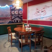 C13281呼图壁西市南路妇幼保健院附近640平餐厅转让