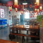 C13281呼图壁西市南路妇幼保健院附近640平餐厅转让