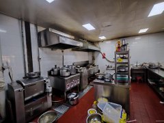 天赐学府210平餐厅转让