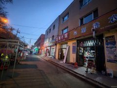 C13297迎宾路北八巷65平干洗店转让