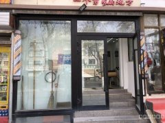 C13300店面转让  昌吉市健康东路东方广场附近
