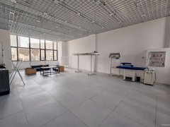 C13304东二环都市果岭150平干洗店转让