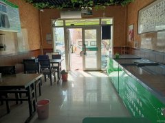 C13312位于阜康市元森国际西门餐饮店转让