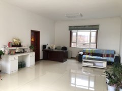 C13316旺铺出租  呼图壁县前程停车场隔壁铁北路