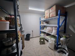 C13322青年路好家乡附近55平蛋糕店转让