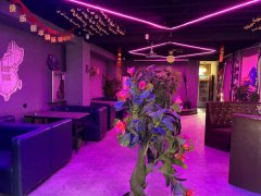 C13324出租昌吉富友国际东门二楼南夜音乐餐吧