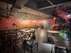 C13341秦基诚园220平餐厅转让