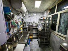 C13348绿城玉园商圈经营中蛋糕店转让