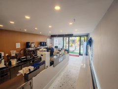 C13352会展吾悦广场100平饮品店转让