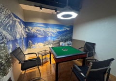 C13355位于昌吉市南公园西路临街台球会所转让