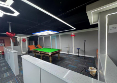 C13355位于昌吉市南公园西路临街台球会所转让